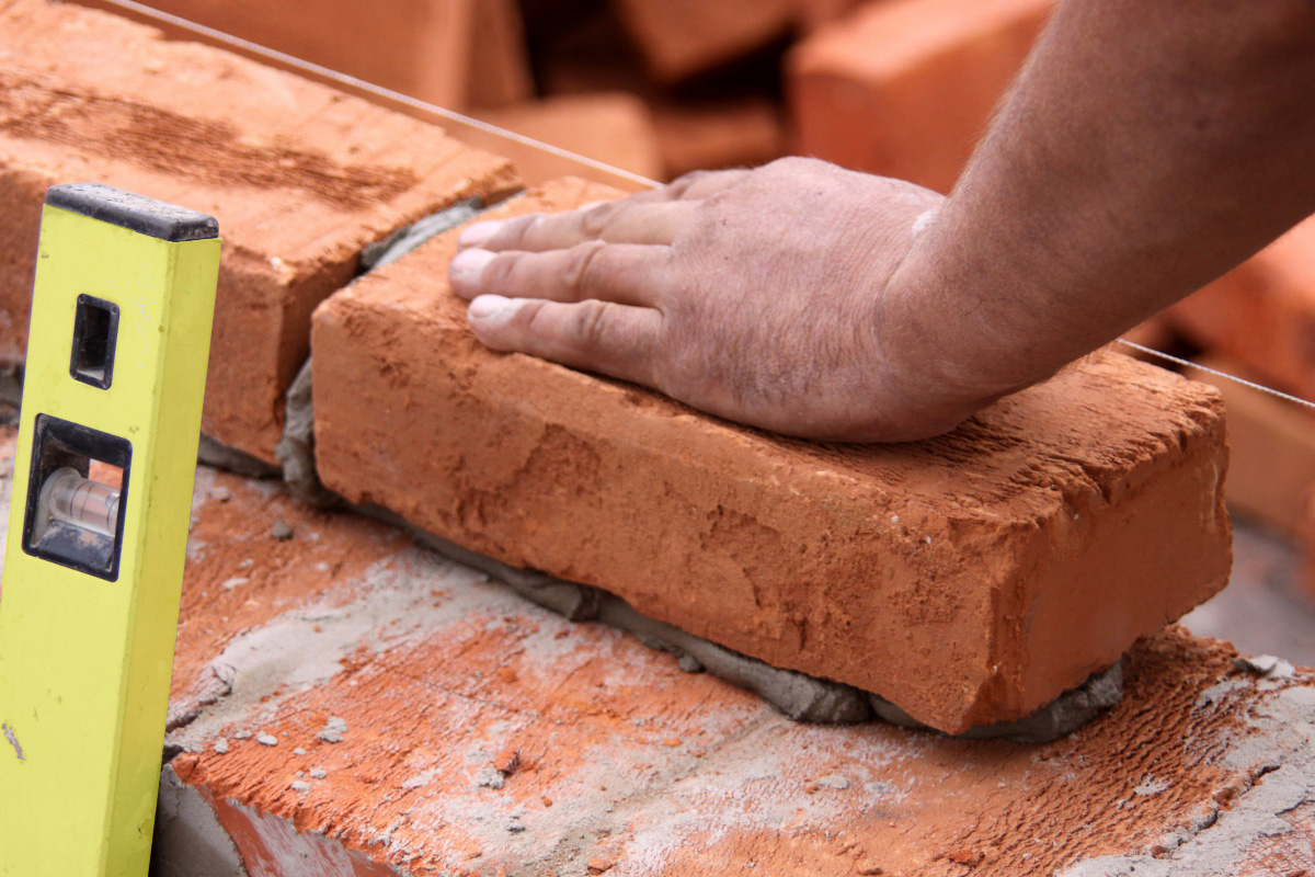builders in devizes